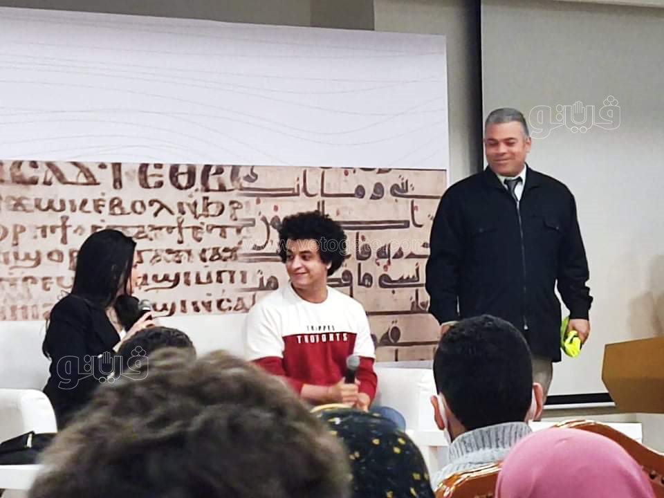 بسبب ندوة اليوتيوبر محمد طاهر.. إقبال جماهيري على ختام معرض الكتاب (6)