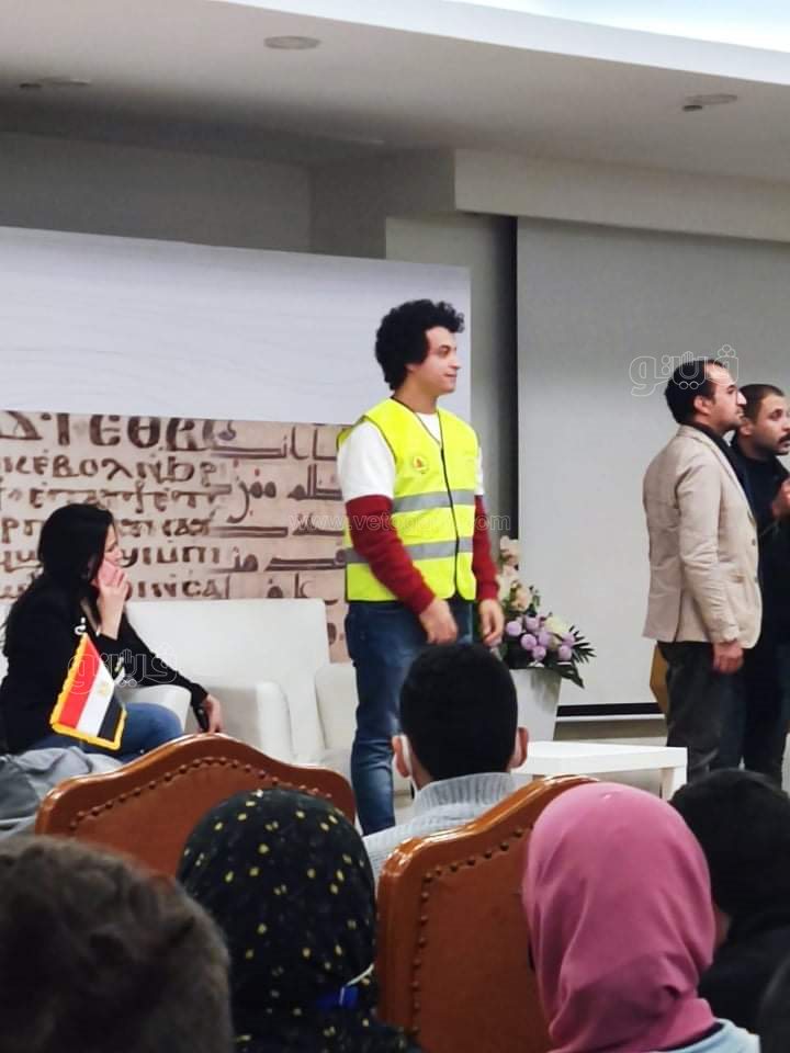 بسبب ندوة اليوتيوبر محمد طاهر.. إقبال جماهيري على ختام معرض الكتاب (7)