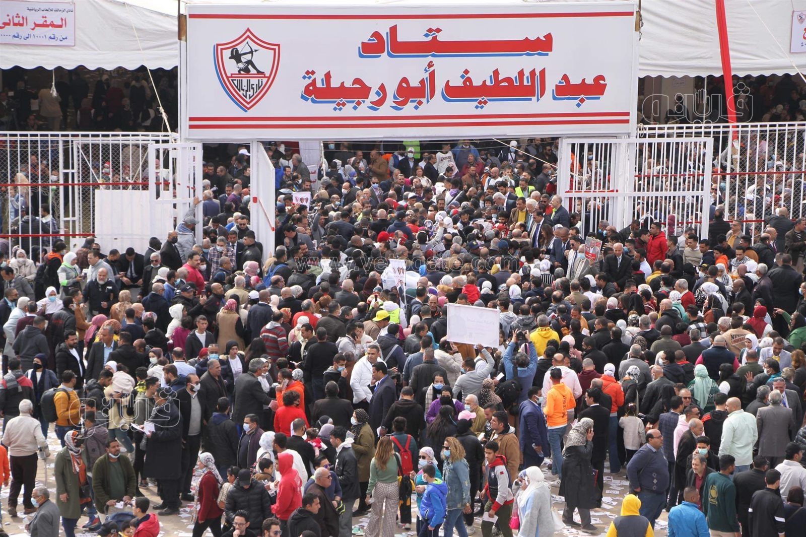 تزايد أعداد الناخبين بانتخابات نادي الزمالك (4)