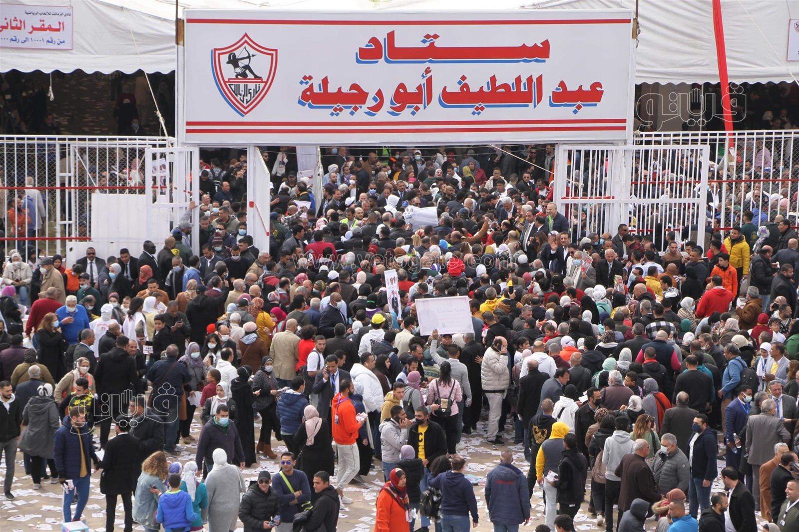 تزايد أعداد الناخبين بانتخابات نادي الزمالك (17)