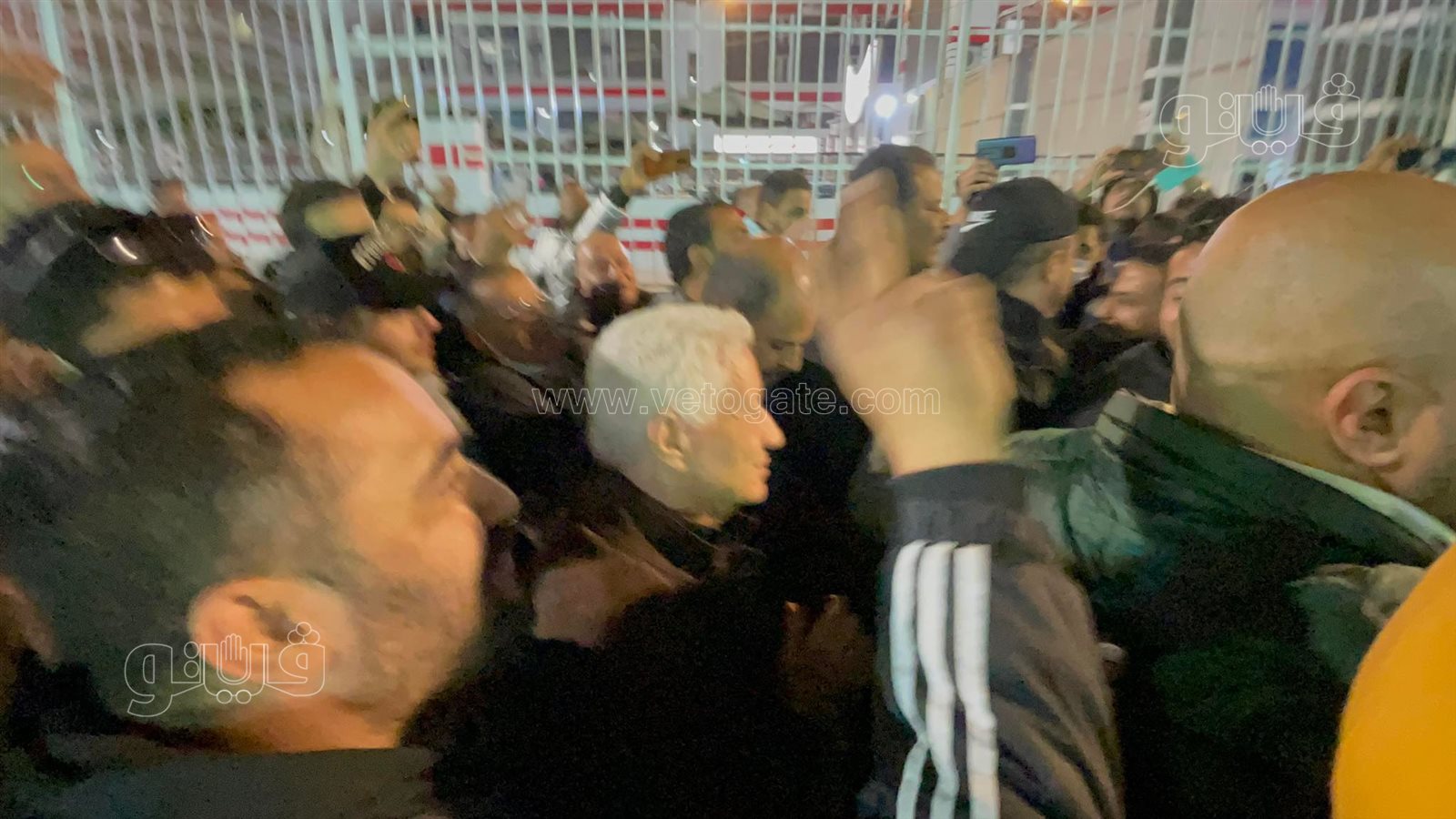 مرتضى منصور يحتفل مع أنصاره بالفوز برئاسة نادي الزمالك (2)