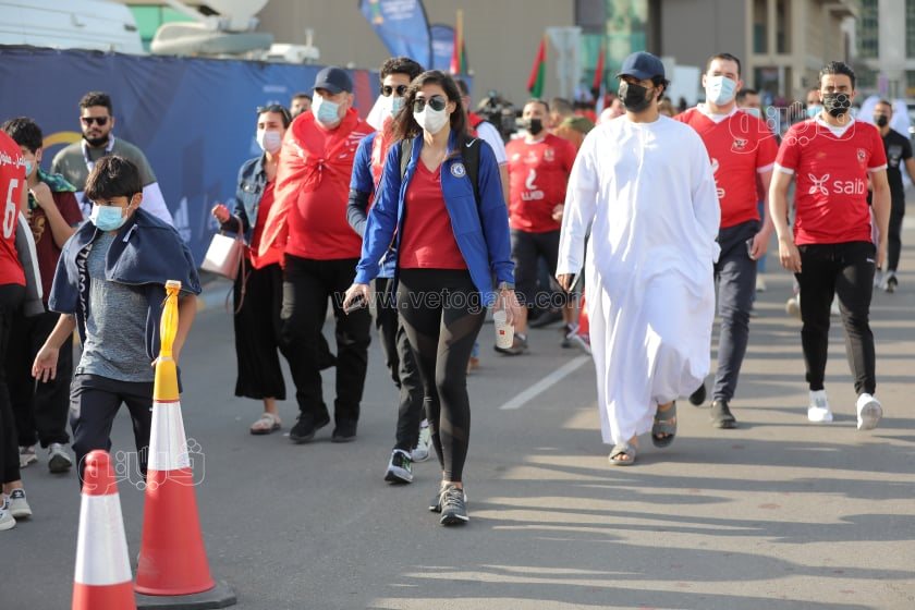 الأسر المصرية تتصدر المشهد في مؤازرة الأهلى أمام الهلال (18)