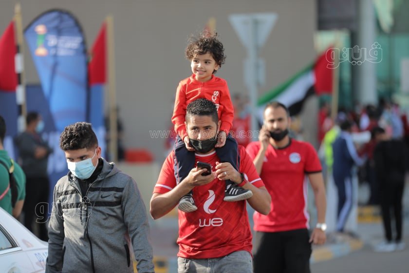 الأسر المصرية تتصدر المشهد في مؤازرة الأهلى أمام الهلال (21)