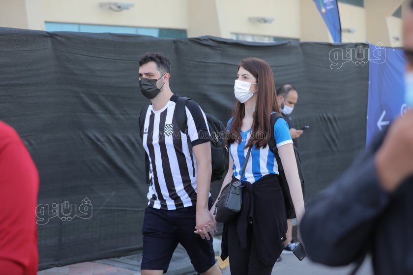 الأسر المصرية تتصدر المشهد  في مؤازرة الأهلى أمام الهلال (4)