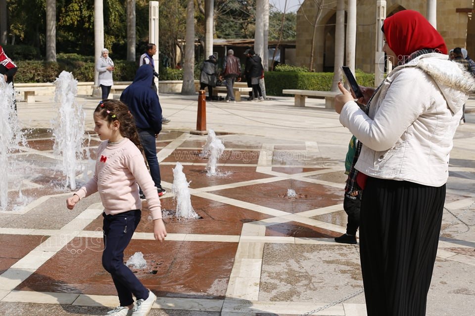 الاحتفال بعيد الحب (1)