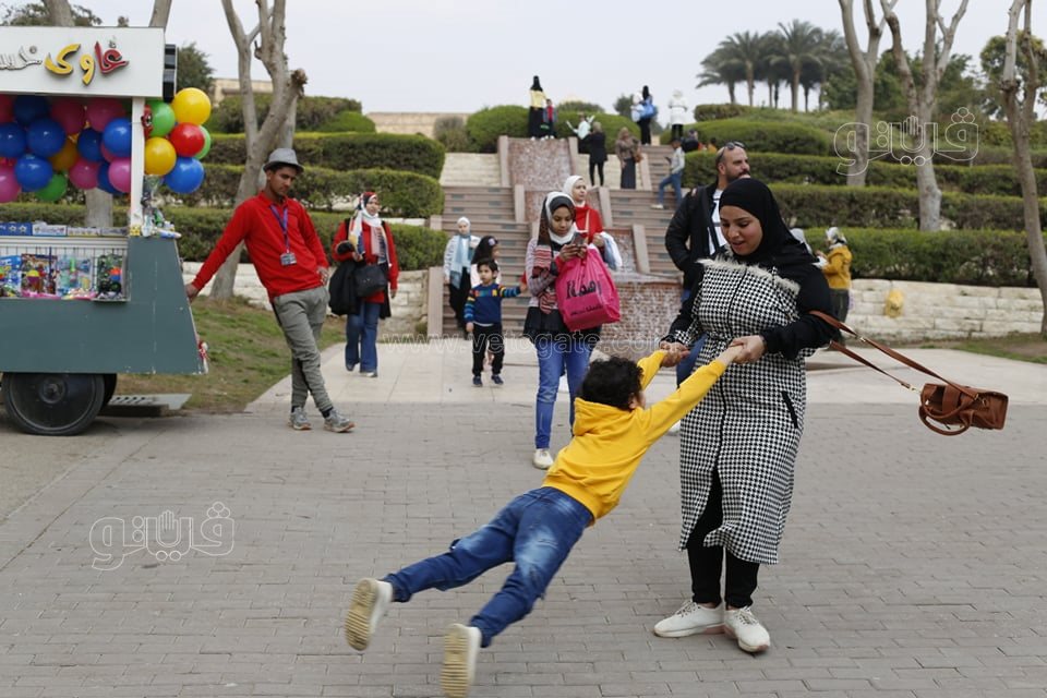 الاحتفال بعيد الحب (2)