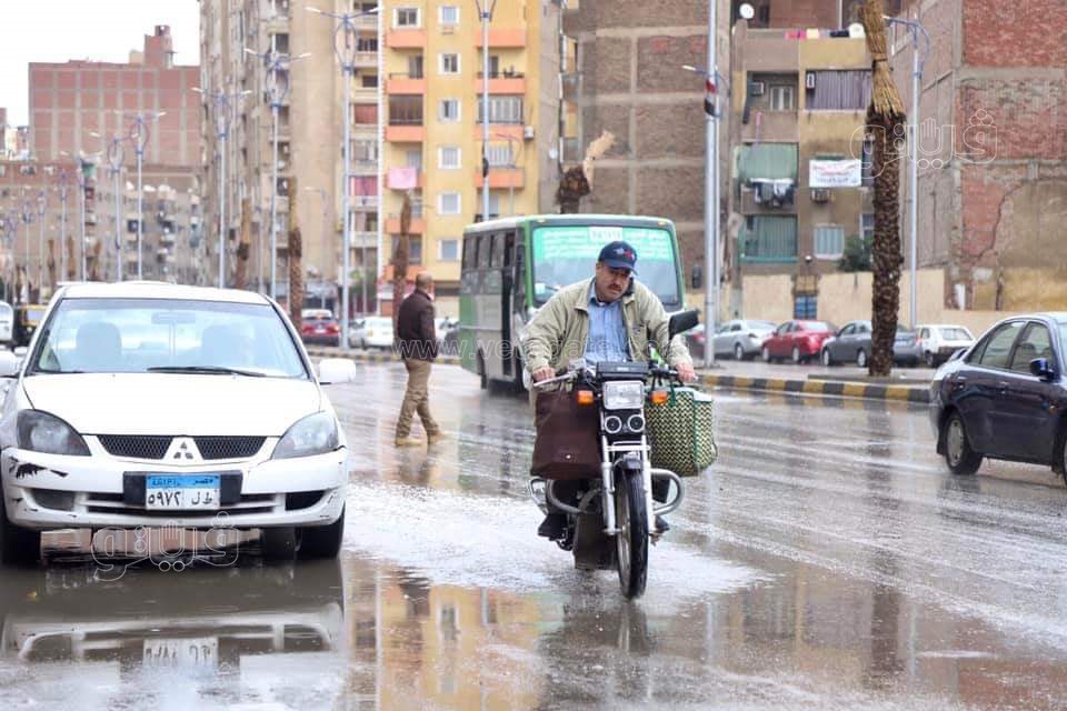 15 صورة ترصد آثار الأمطار على شوارع القاهرة والجيزة (7)