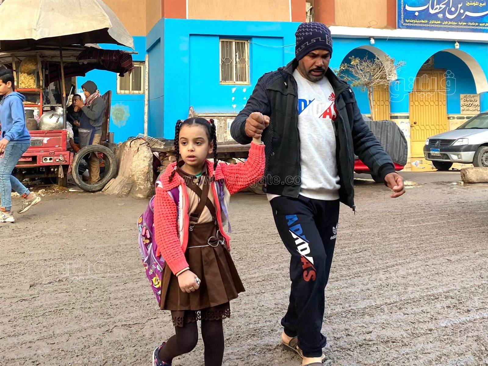 توافد الطلاب مع أولياء الأمور في أول أيام الدراسة (12)