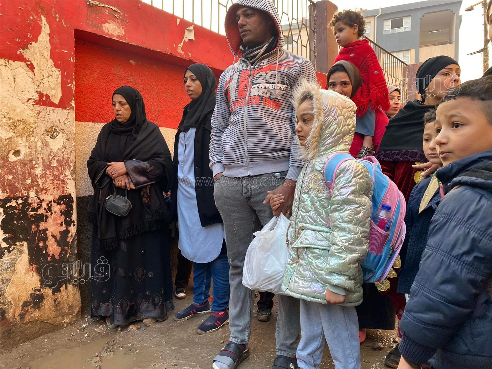 توافد الطلاب مع أولياء الأمور في أول أيام الدراسة (13)