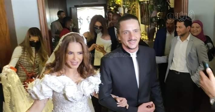 عقد قران دنيا عبد العزيز (2)