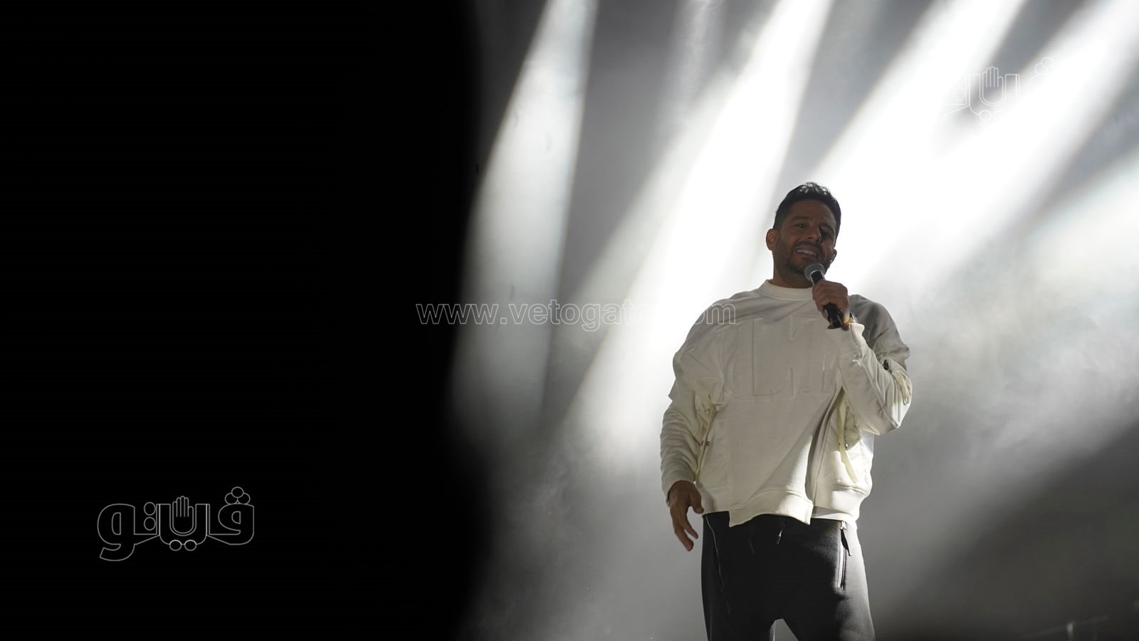 حماقي يتالق في أضخم حفلات الشيخ زايد (3)