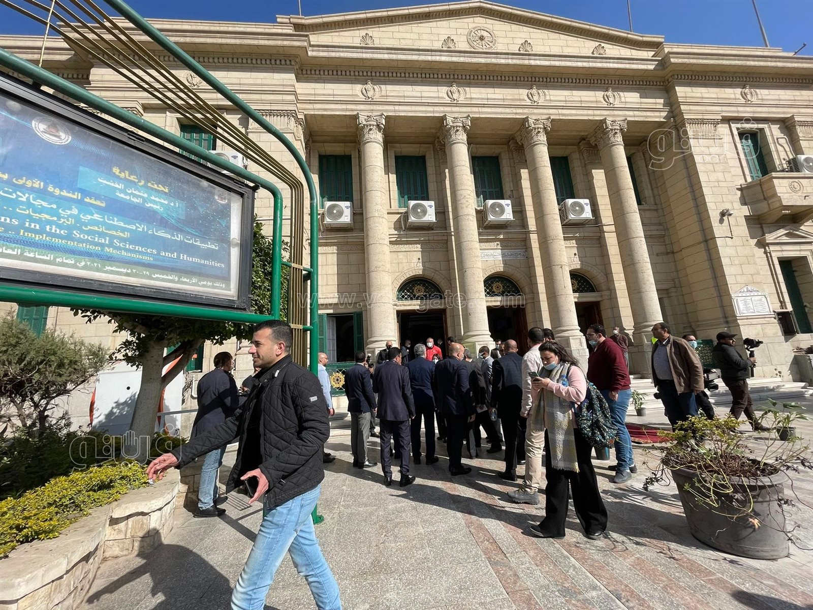 رئيس جامعة القاهرة (3)