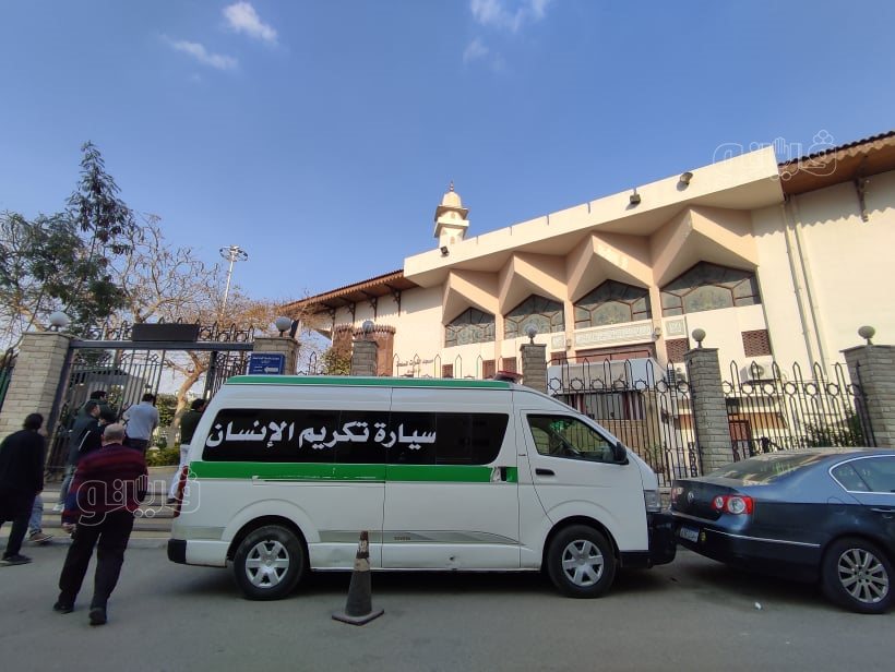 تشييع جثمان الكاتب الصحفي محمود الكردوسي إلى مسجد آل رشدان (2)