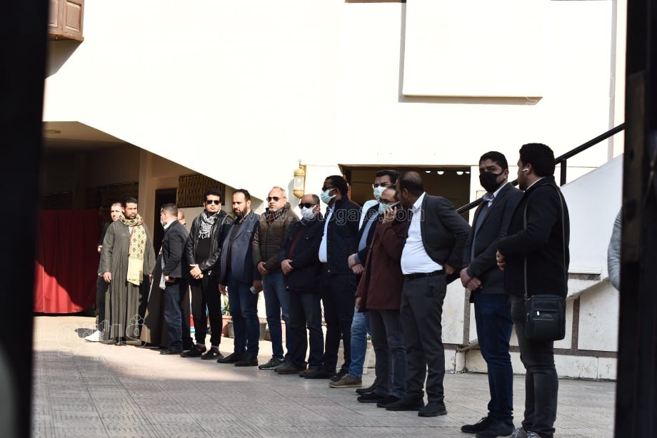 تشييع جثمان الكاتب الصحفي محمود الكردوسي إلى مسجد آل رشدان (11)