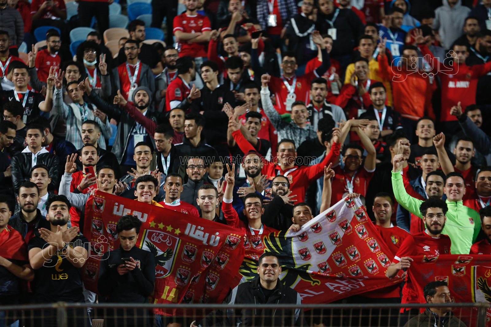 الاهلي وصنداونز (33)