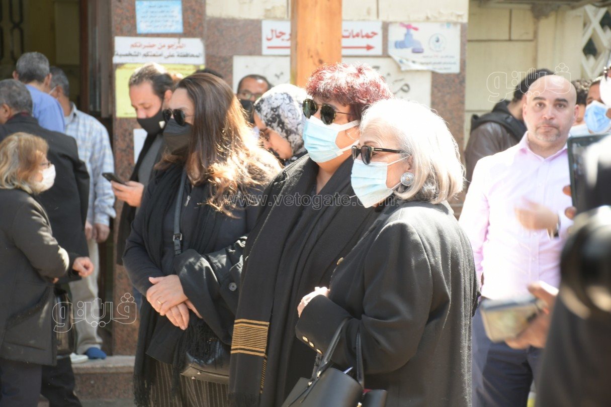 جنازة جالا فهمي (2)