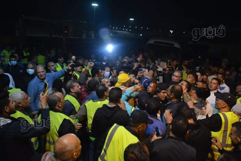 أشرف كابونجو أثناء سحب المترو (6)