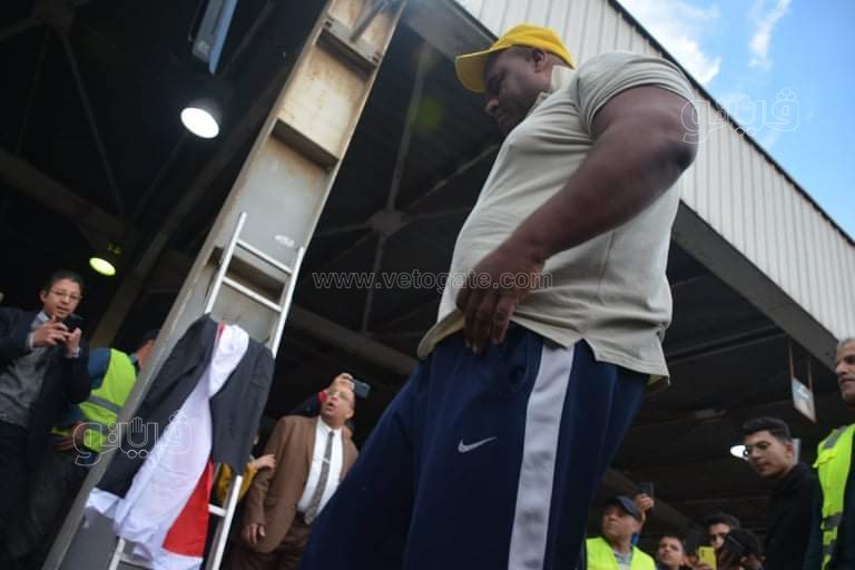 أشرف كابونجو أثناء سحب المترو (25)