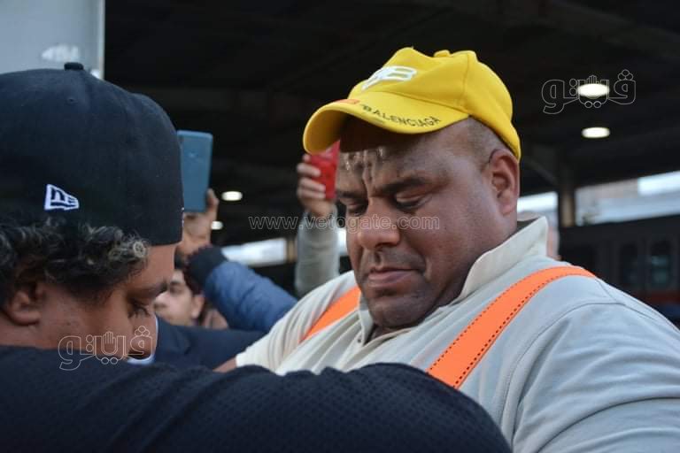 أشرف كابونجو أثناء سحب المترو (32)