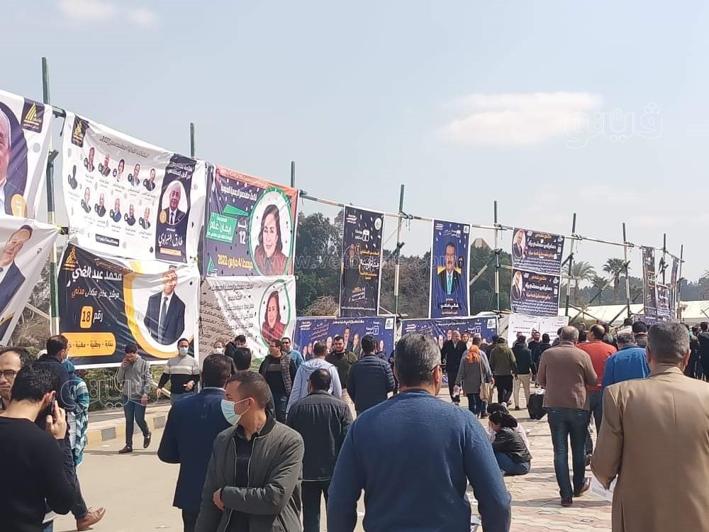 توافد أعضاء الجمعية العمومية في انتخابات المهندسين بالقاهرة (14)