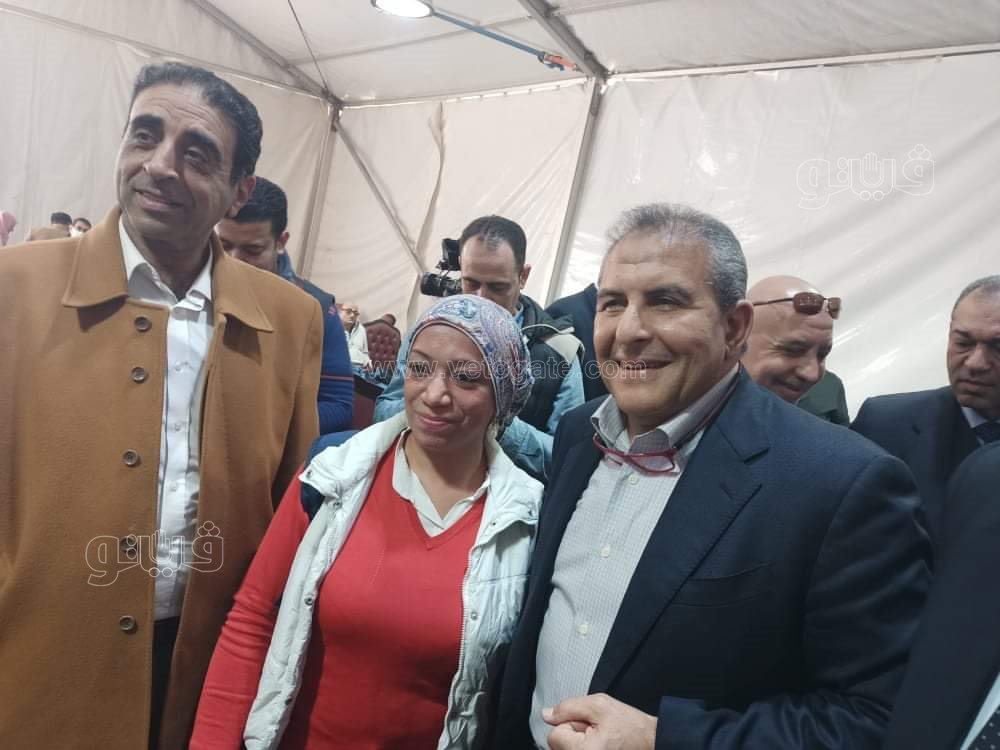 received_333252748763845