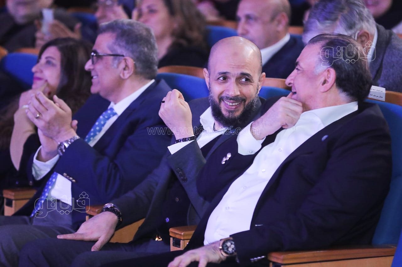 بهاء سلطان يشعل أوبرا جامعة مصر للعلوم والتكنولوجيا وسط حشود جماهيرية ضخمة (1)