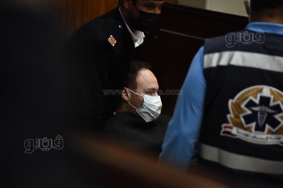 كريم الهوارى بدون إخفاء وجهه في ثالث جلسات قضية حادث زايد (9)