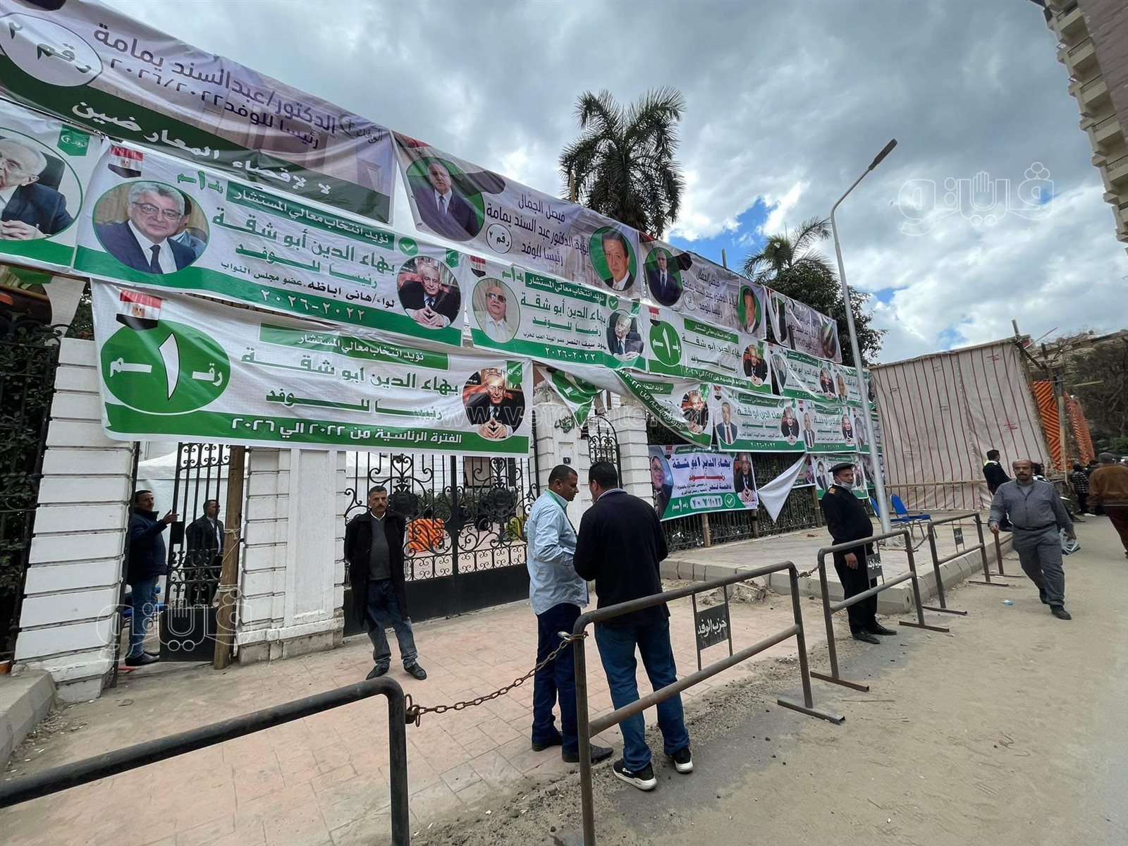 تزايد أعداد الناخبين في انتخابات رئاسة حزب الوفد (2)