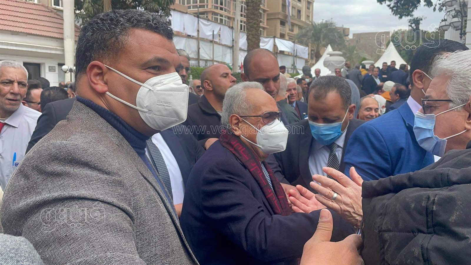 أبو شقة يصل مقار الاقتراع للإدلاء بصوته في انتخابات رئاسة الوفد (1)