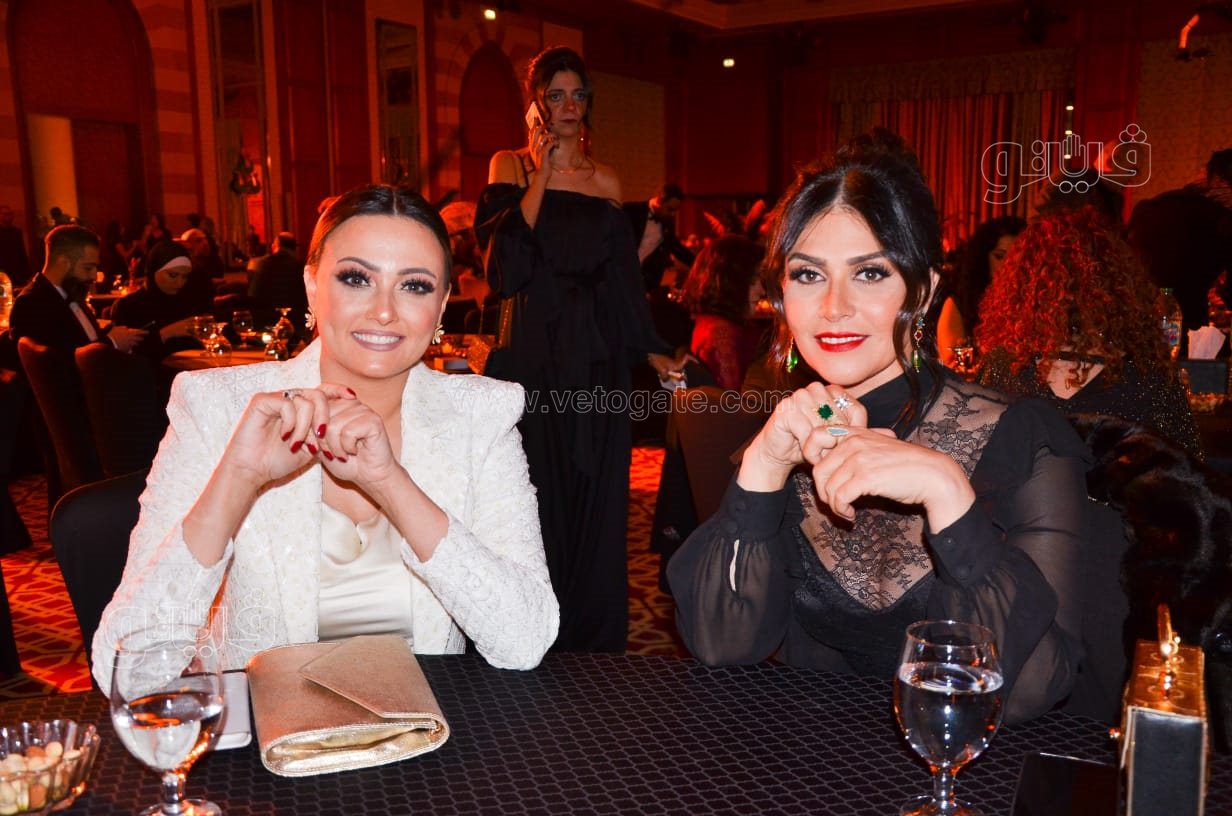  بشري والمصري والبحيري والحريري الأفضل في مهرجان نيش البريطانية (8)