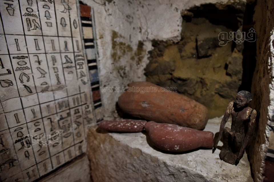 اكتشاف 5 مقابر منقوشة لكبار رجال الدولة القديمة (8)