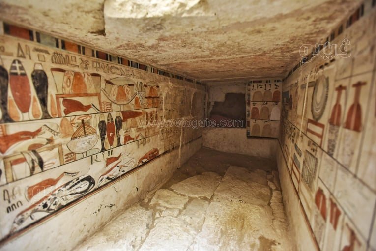 اكتشاف 5 مقابر منقوشة لكبار رجال الدولة القديمة (37)