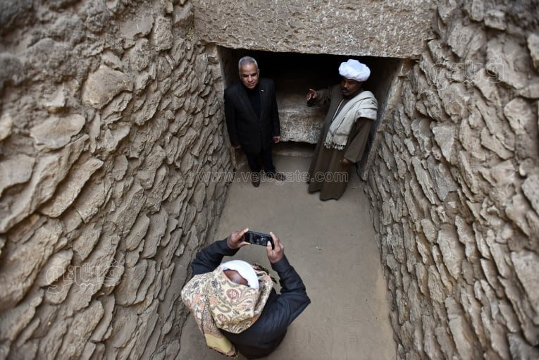 اكتشاف 5 مقابر منقوشة لكبار رجال الدولة القديمة (13)