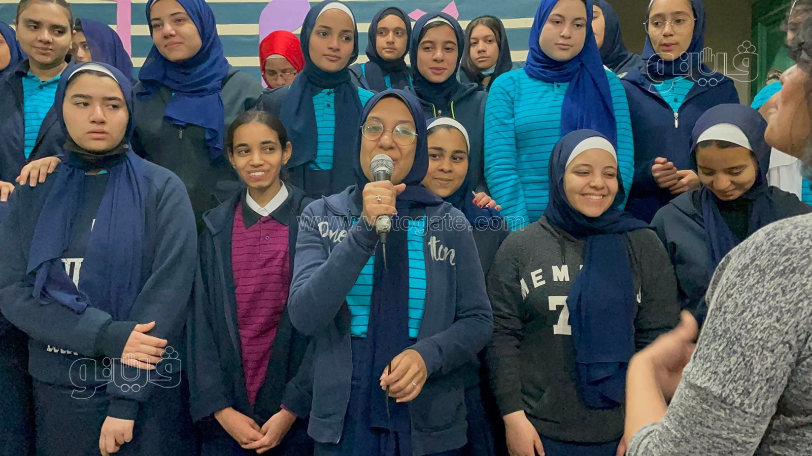 طلاب الثانوية بمدرسة الأورمان (2)