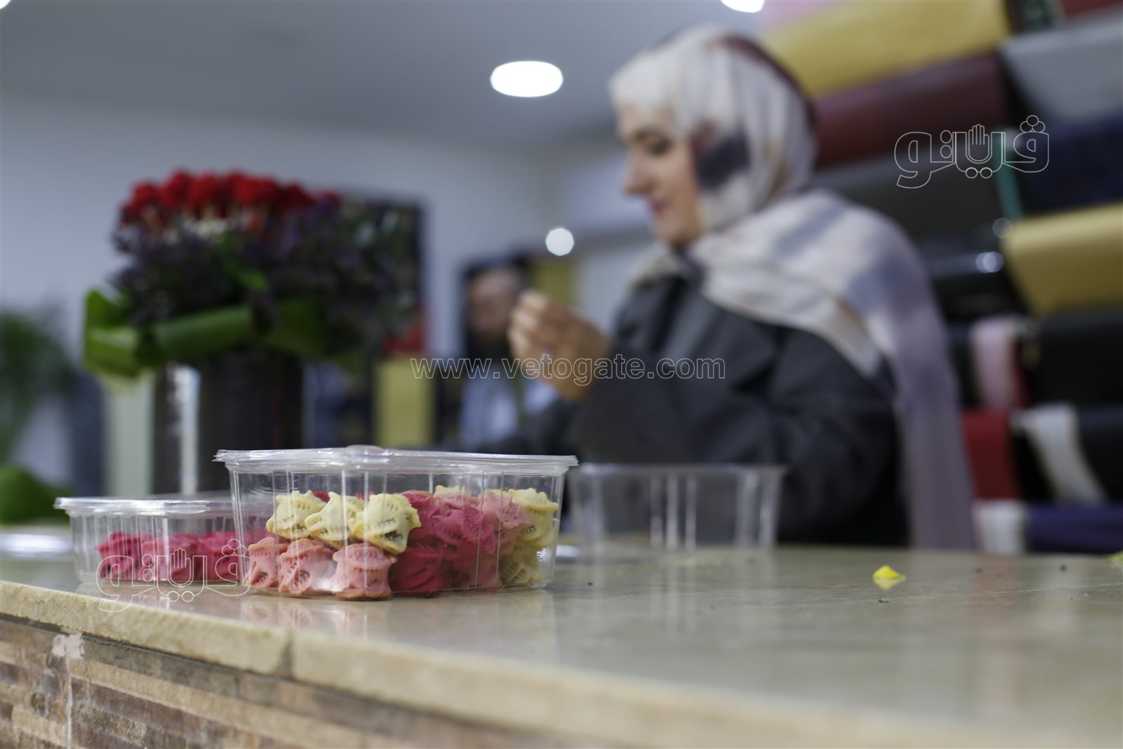 في عيدها هذا العام ماما هتاكل الورد.. حكاية الفلسطينية رولا مع معمول الورد بالتمر (5)