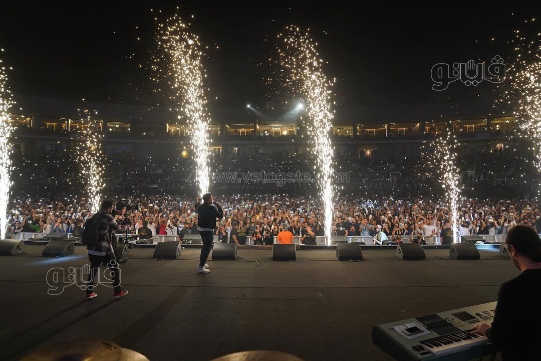 الهضبة وحماقى يشعلون حفل الرياض بحضور الالاف (10)