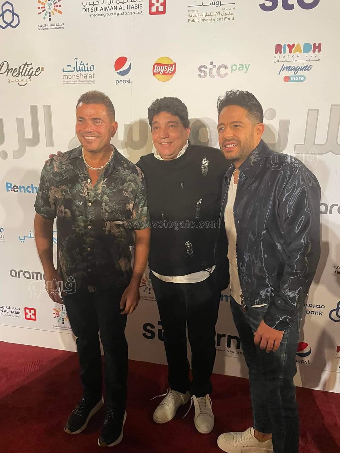 الهضبة وحماقى يشعلون حفل الرياض بحضور الالاف (8)