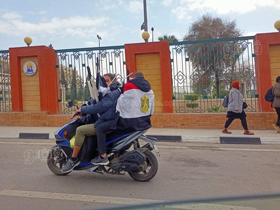 توافد الجماهير إلى استاد القاهرة لحضور مباراة مصر والسنغال (13)