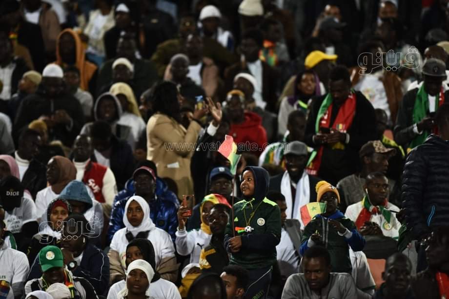 جماهير السنغال (4)