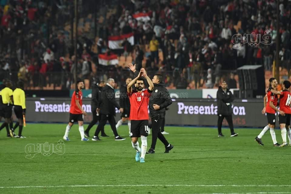 حزن محمد صلاح وفرحة الشناوي والحضري.. مشاهد بعد لقاء مصر والسنغال (6)