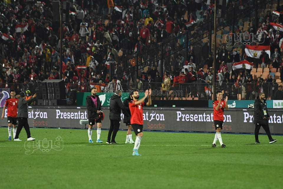 حزن محمد صلاح وفرحة الشناوي والحضري.. مشاهد بعد لقاء مصر والسنغال (10)