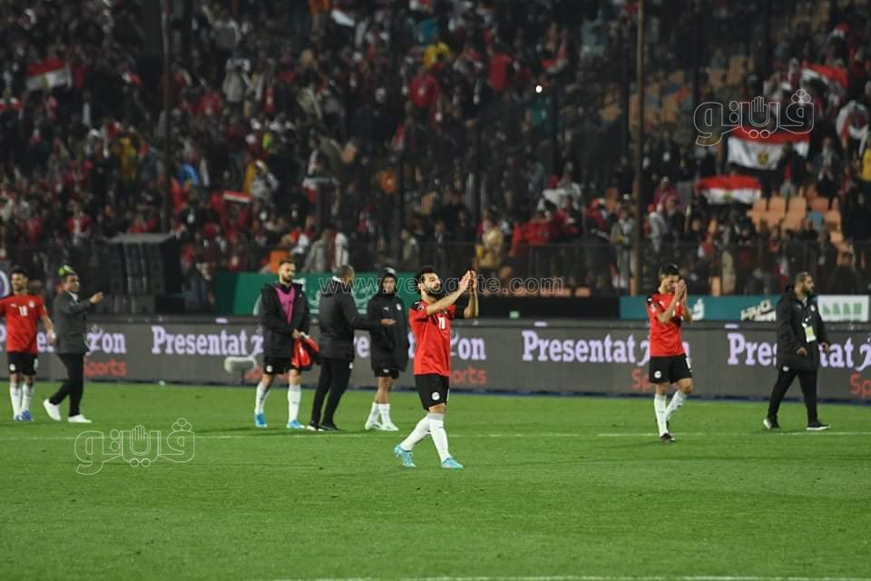 حزن محمد صلاح وفرحة الشناوي والحضري.. مشاهد بعد لقاء مصر والسنغال (15)