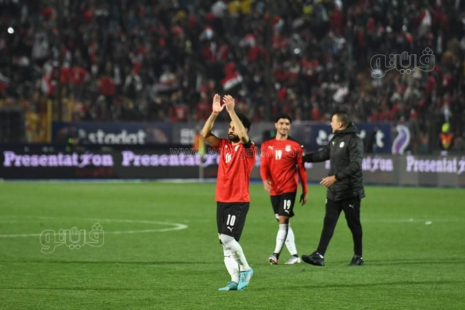 حزن محمد صلاح وفرحة الشناوي والحضري.. مشاهد بعد لقاء مصر والسنغال (22)
