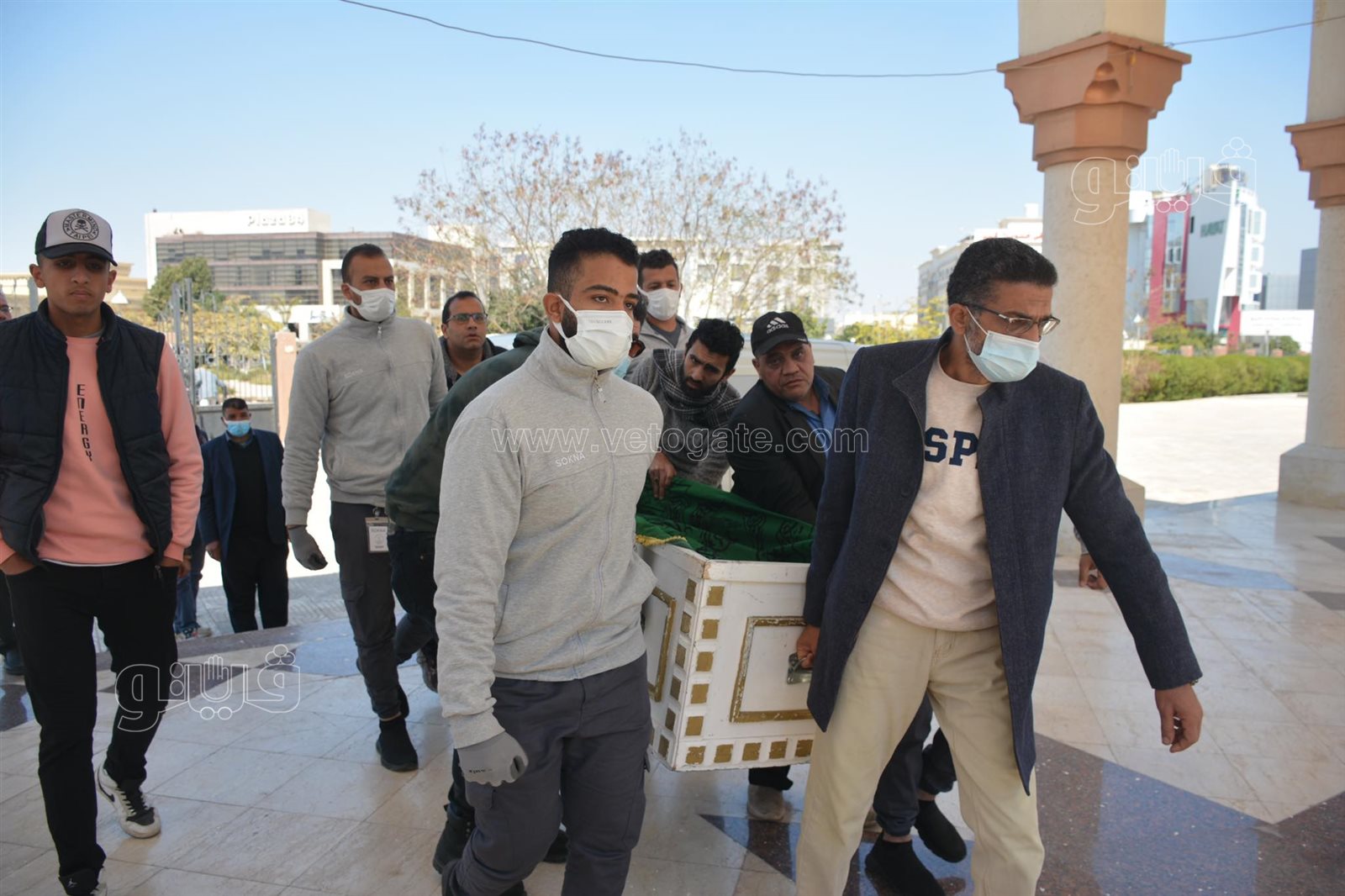 لحظة وصول جثمان أحمد حلاوة للمجمع الإسلامي بالشيخ زايد (3)