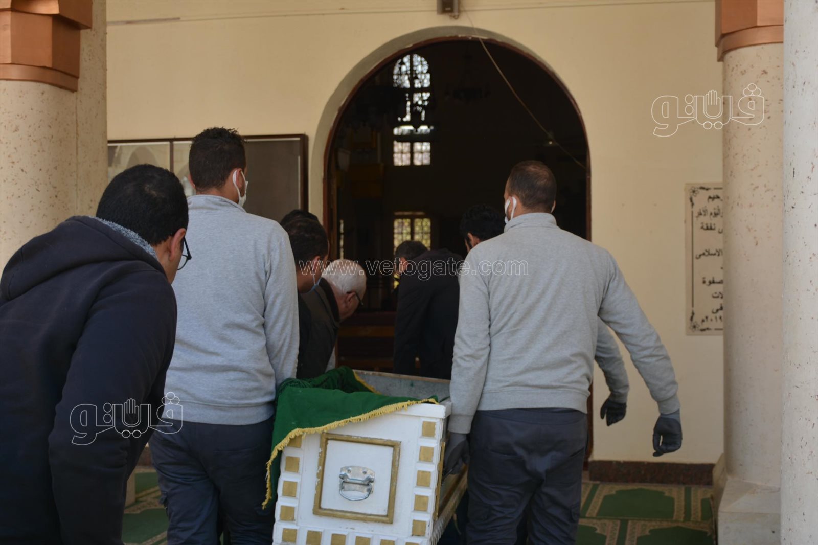 لحظة وصول جثمان أحمد حلاوة للمجمع الإسلامي بالشيخ زايد (10)