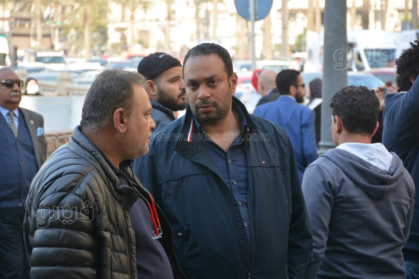 صلاة الجنازة على الراحل رجائي عطية بمسجد عمر مكرم (10)