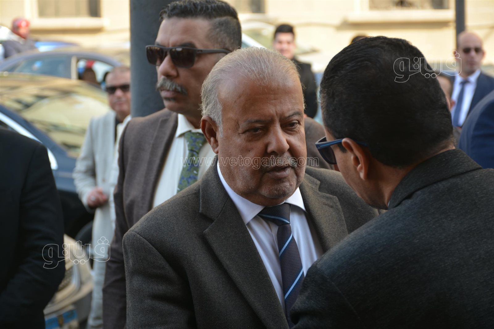 صلاة الجنازة على الراحل رجائي عطية بمسجد عمر مكرم (11)