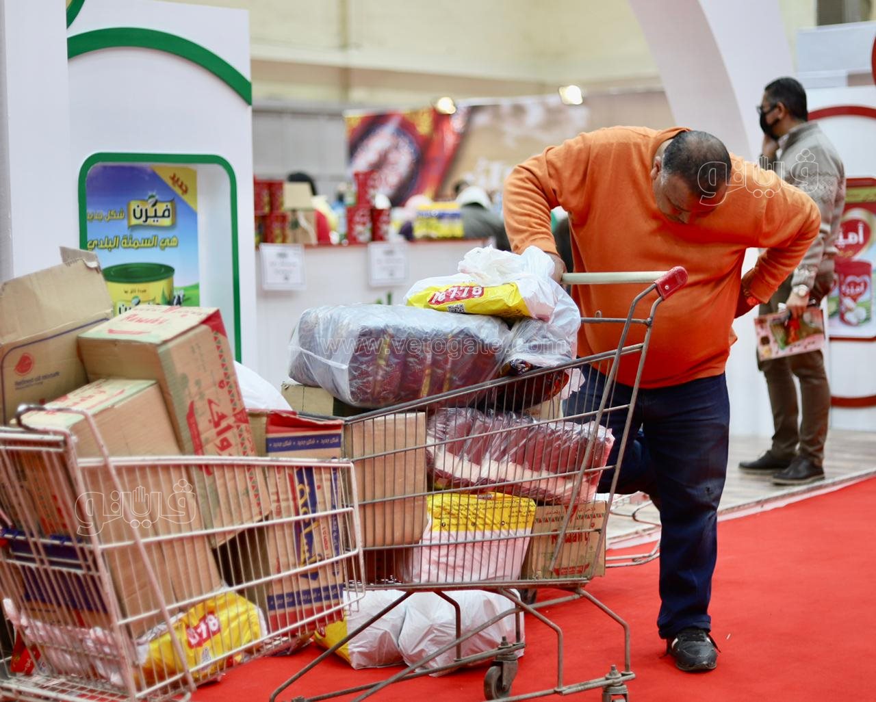 بتخفيضات تصل لـ 30%.. أسعار السلع داخل معرض أهلا رمضان بمدينة نصر (4)