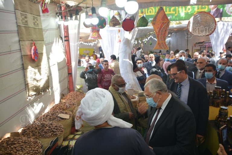 افتتاح مهرجان القاهرة للتمور بحديقة الأورمان (6)