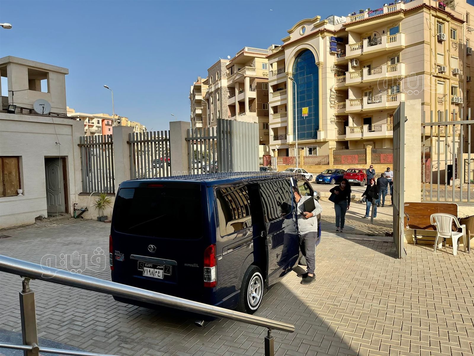 وصول جثمان عهدي صادق للكنيسة الإنجيلية بالقاهرة الجديدة (1)